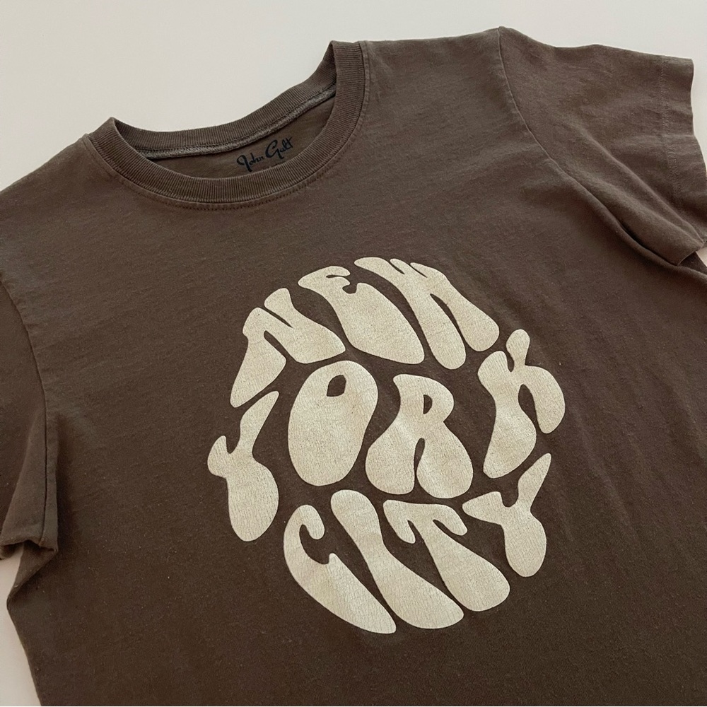 brandy melville / john galt nyc graphic t-shirt